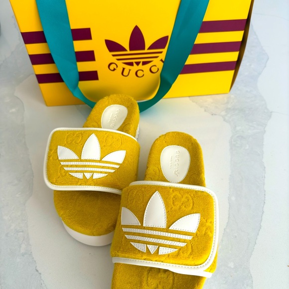 NIB GUCCI x ADIDAS SANDALS SLIDES MAGIC SPONGE GG DEMETRA SIZE 35, 37and39Ladies - Picture 6 of 9